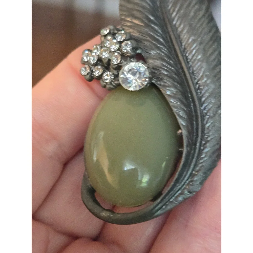 Mid-century Art Nouveau Gunmetal Leaf Jade Brooch Vintage Brutalist Rare